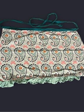 Floral Paisley Apron Ruffle Trim Cottagecore Tie Waist